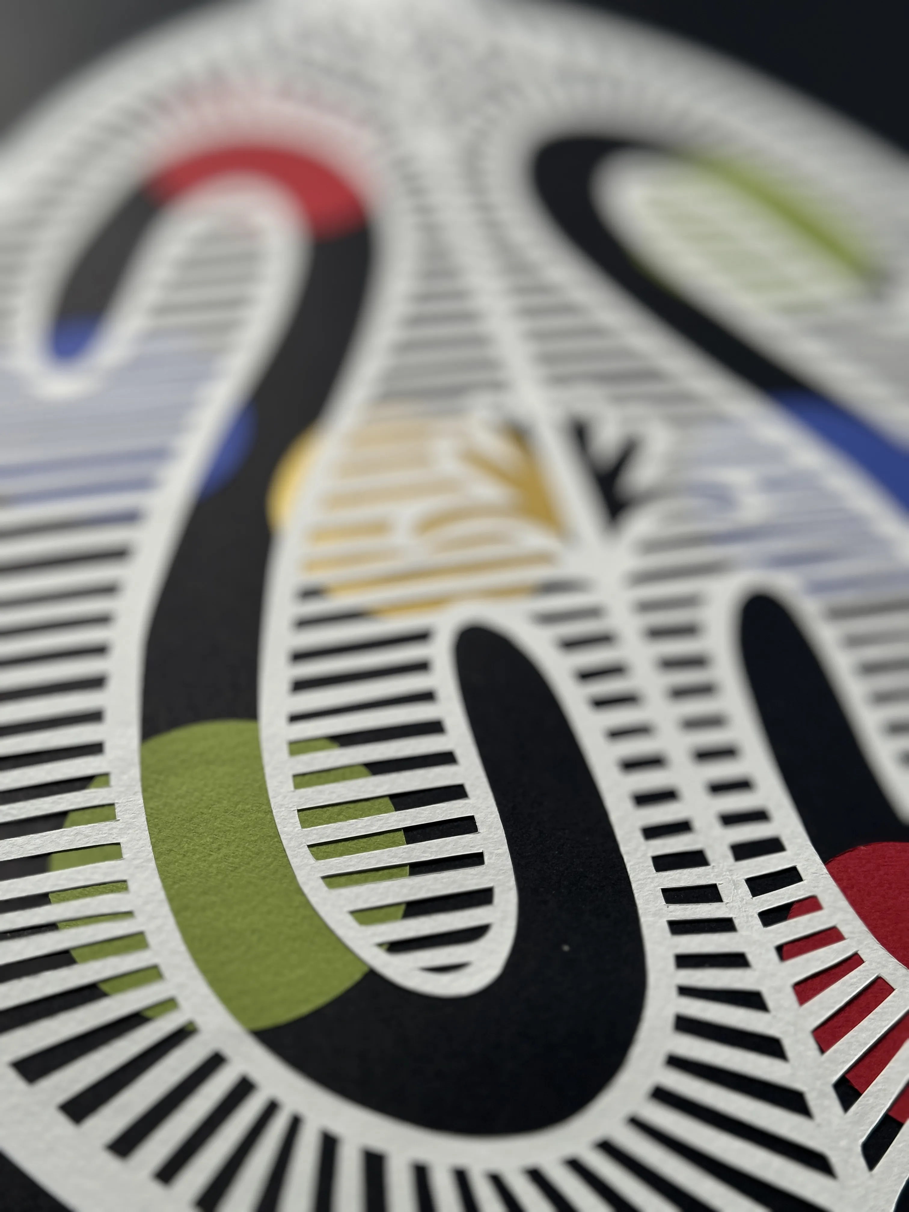 Obraz "Вужі" autorstwa Дарія Альошкіна, rozmiar: 50х40см, medium Папір, część serii Витинанка-писанка(за мотивами подільських писанок), cena: €100 Zdjęcie 2 z 4.