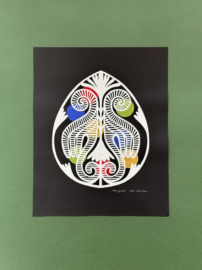 Obraz "Косі рукави" autorstwa Дарія Альошкіна, rozmiar: 50х40см, medium Папір, część serii Витинанка-писанка(за мотивами подільських писанок), cena: €100 Zdjęcie 1 z 4.