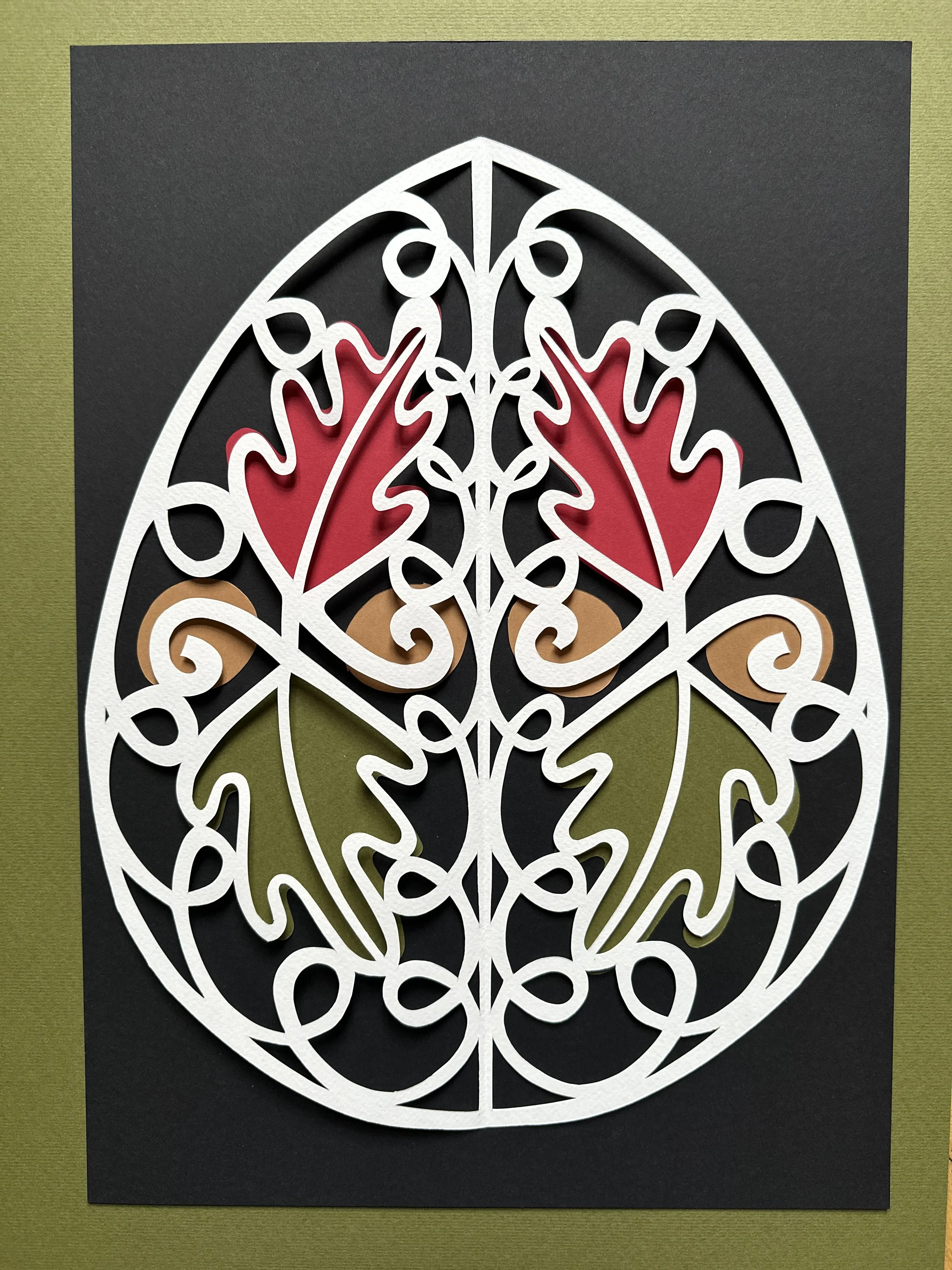 Image of "Дубочок" by Дарія Альошкіна, size: 50х40см, Папір medium, part of the Витинанка-писанка(за мотивами подільських писанок) series, priced at €100