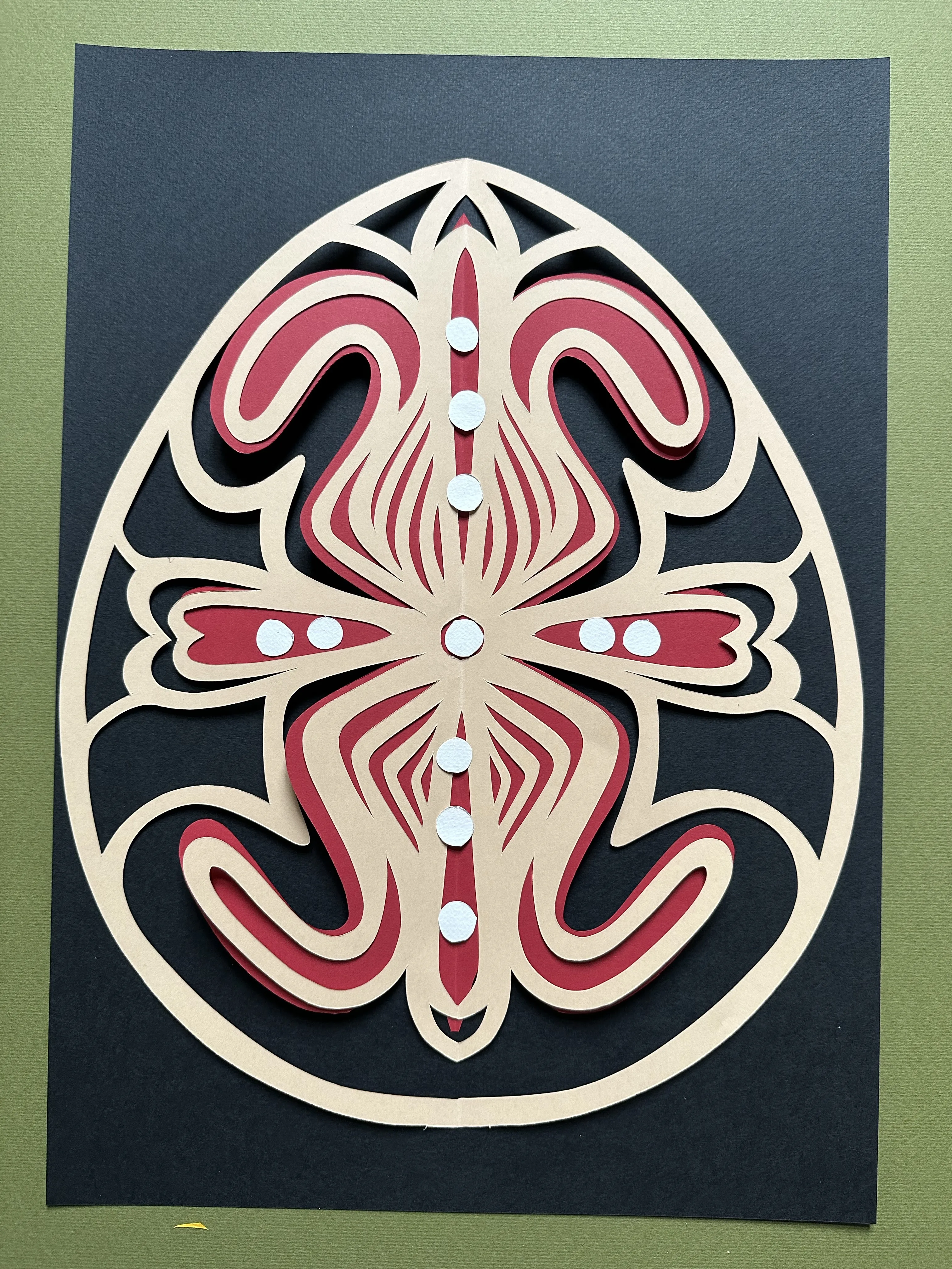 Obraz "Квіти" autorstwa Дарія Альошкіна, rozmiar: 40х50, medium Папір, część serii Витинанка-писанка(за мотивами подільських писанок), cena: €100