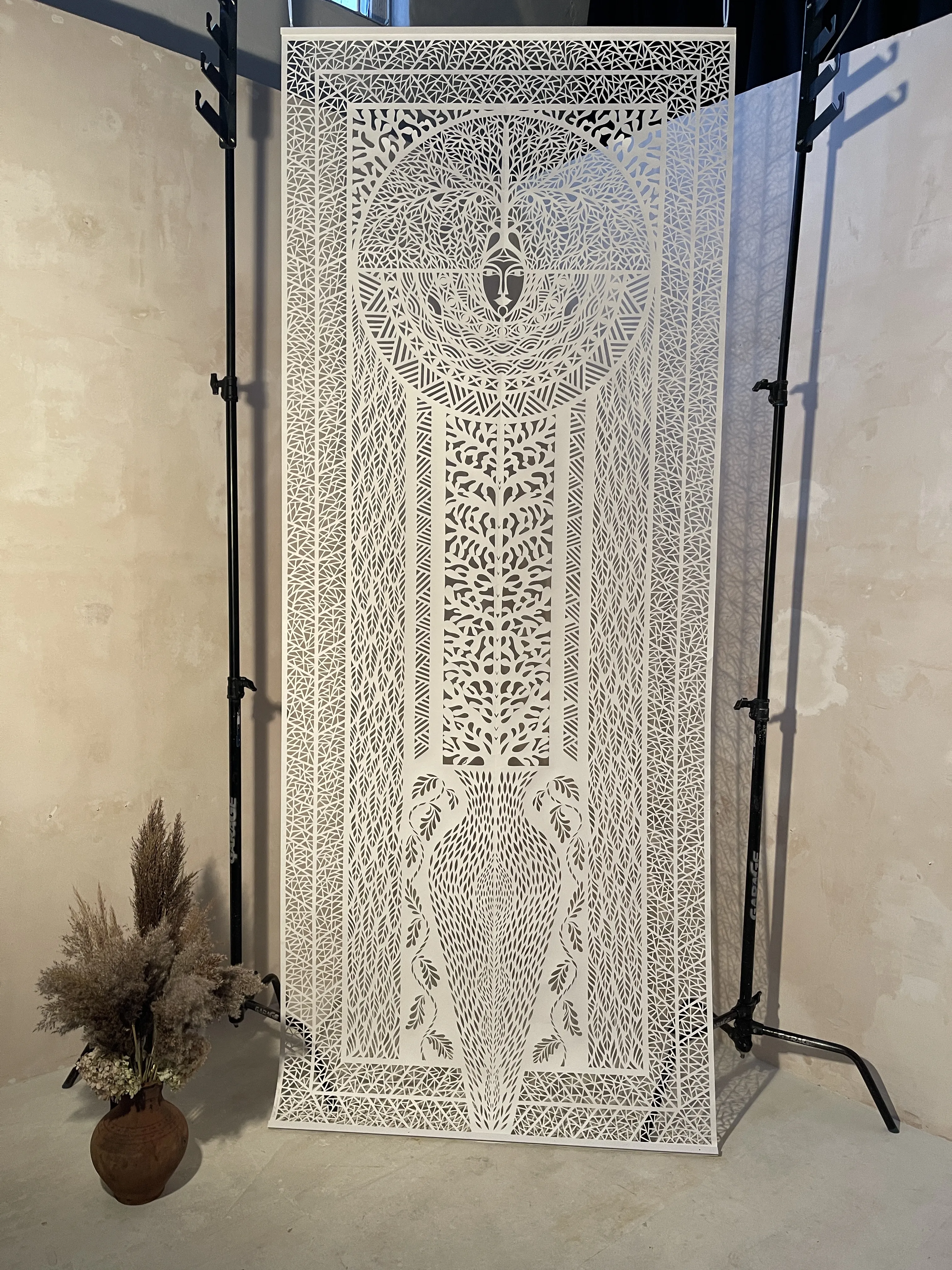 Obraz Насіння autorstwa Дарія Альошкіна, rozmiar: 120•300, medium Папір, część serii Витинанки великого формату, cena: €1800